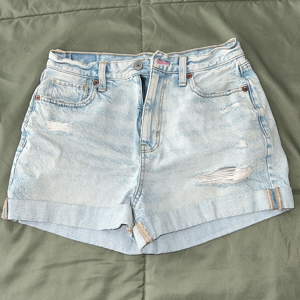 American Eagle Mom Short